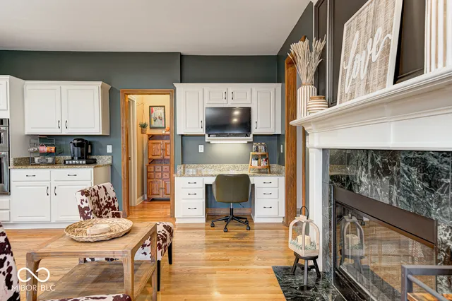 $825,000 | 12214 Ridgeside Road, Indianapolis, IN 46256