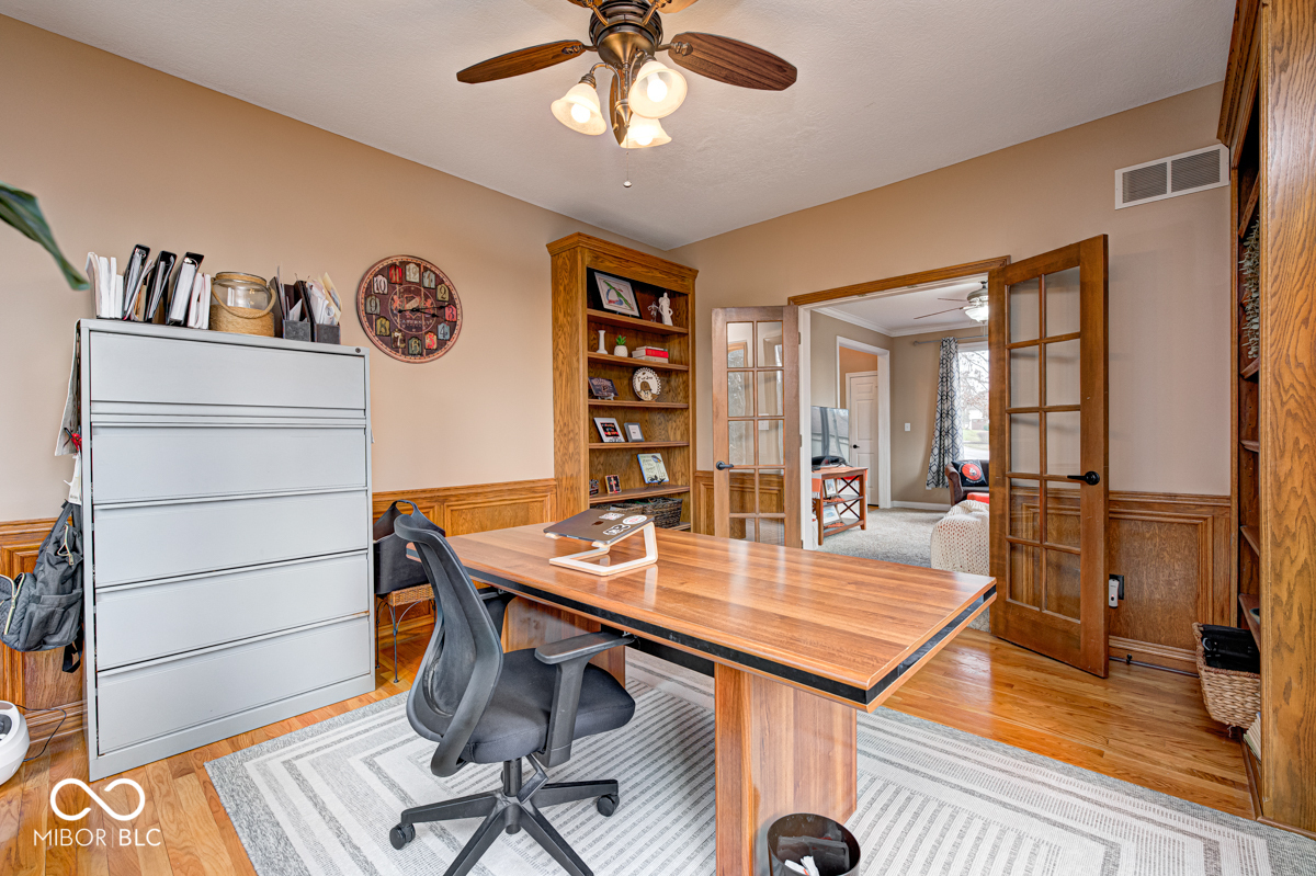 12214 Ridgeside Road Indianapolis, IN 46256 - Photo 24 of 50