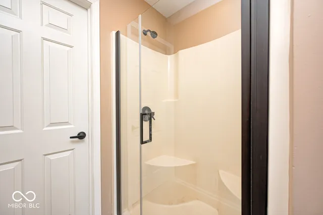 $825,000 | 12214 Ridgeside Road, Indianapolis, IN 46256