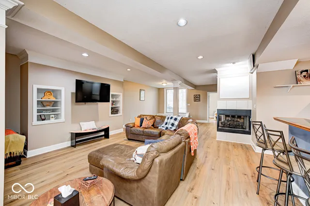 $825,000 | 12214 Ridgeside Road, Indianapolis, IN 46256