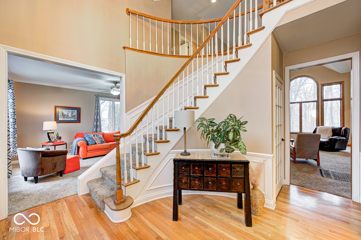 12214 Ridgeside Road Indianapolis, IN 46256 - Photo 9 of 50