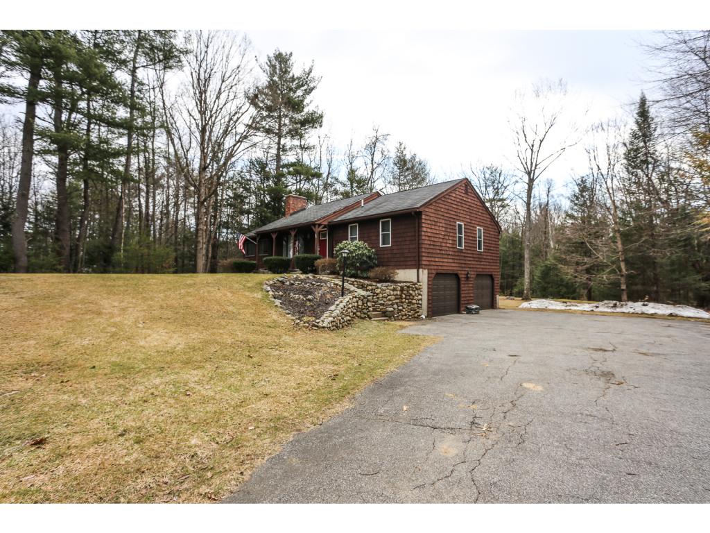 183 N Road Sandown, NH 03873 - Photo 1 of 26
