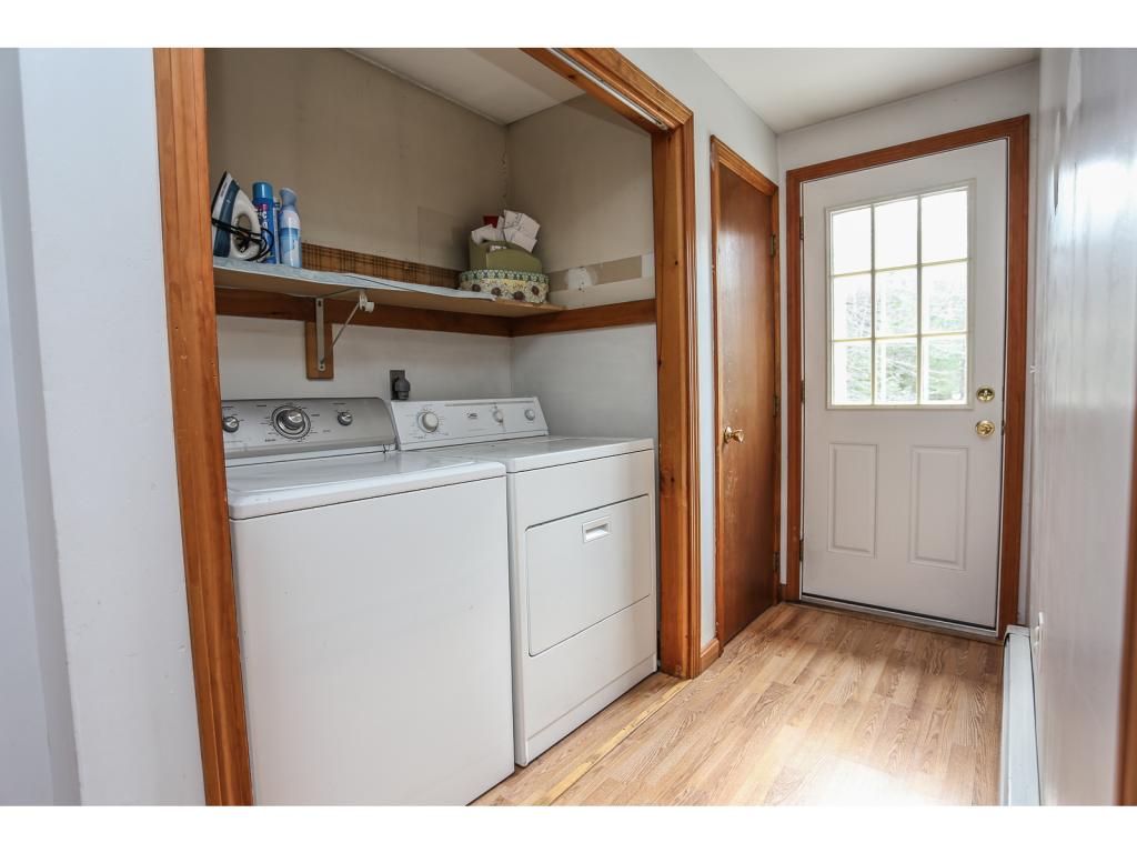 183 N Road Sandown, NH 03873 - Photo 23 of 26