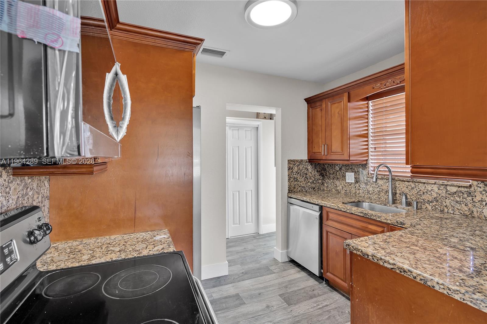 2309 Southwest 62nd Avenue Miami, FL 33155 - Photo 12 of 36