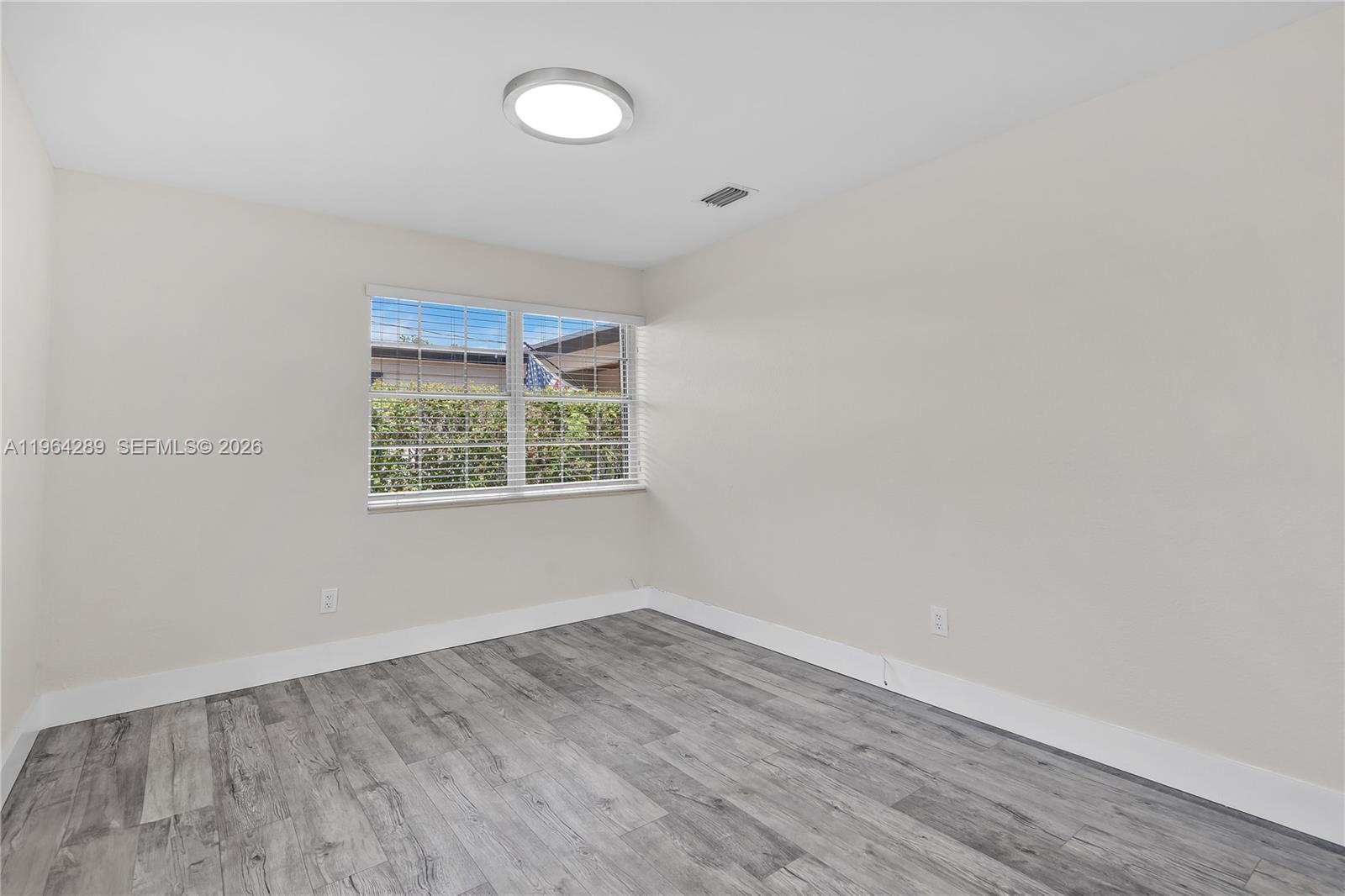 2309 Southwest 62nd Avenue Miami, FL 33155 - Photo 7 of 36