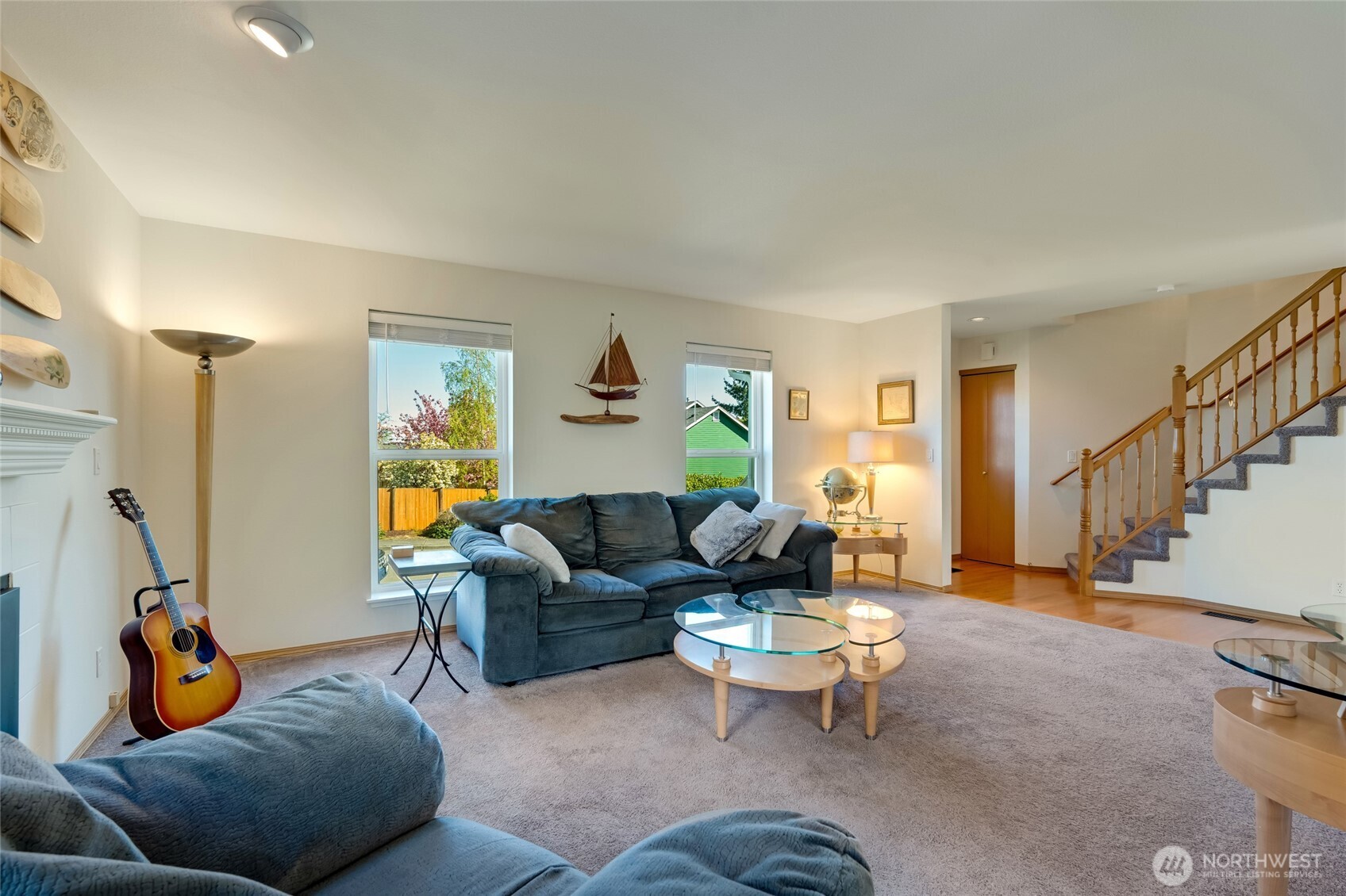 14 60th Place Southeast Everett, WA 98203 - Photo 7 of 35 a living room with furniture and a wooden floor