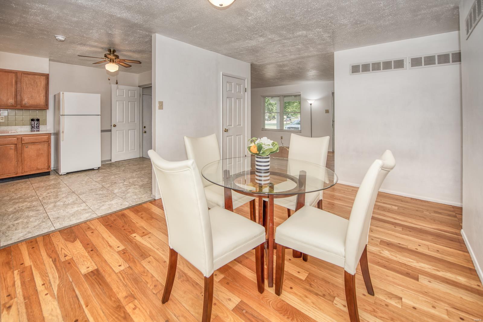 601 Wickford Way Manchester, MO 63021 - Photo 6 of 28