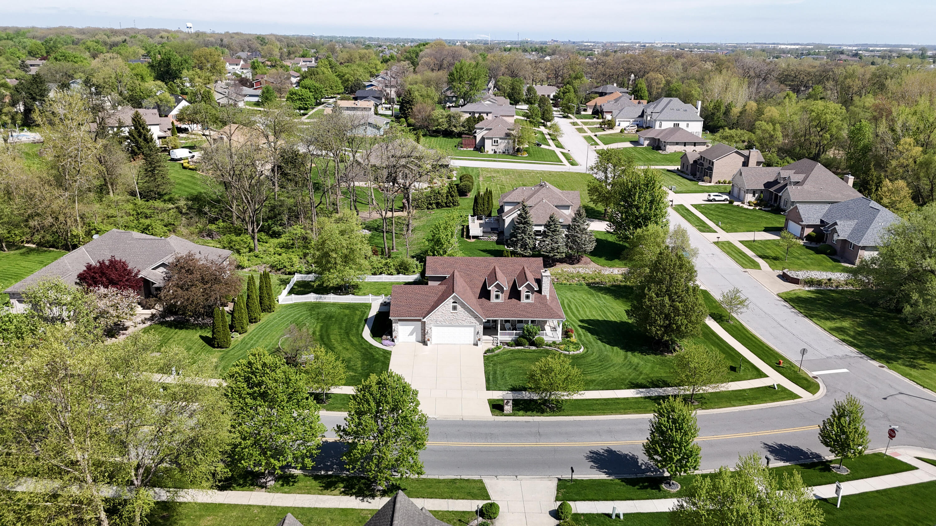 1270 East Greenview Place Crown Point, IN 46307 - Photo 47 of 51 3000x1687