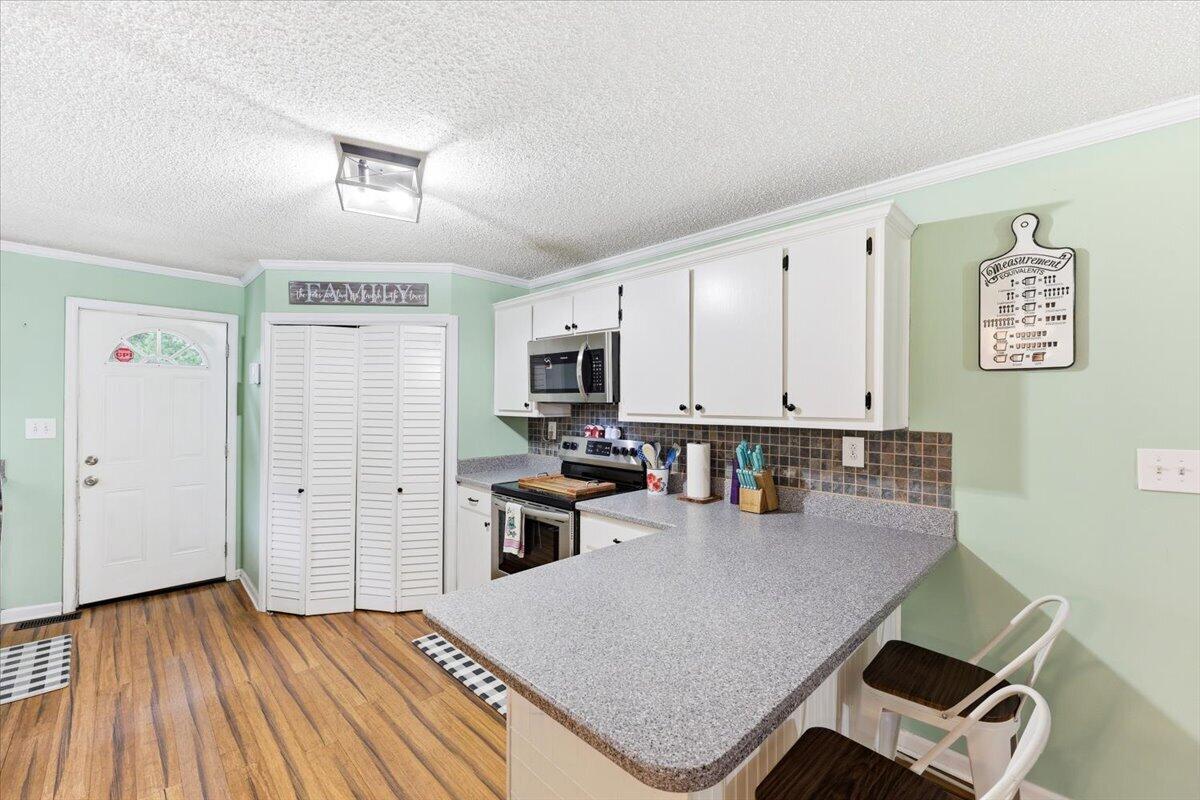 1116 Old Wiggins Road Holly Hill, SC 29059 - Photo 10 of 35