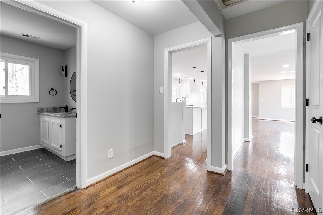 1841 Bracken Road Chesterfield, VA 23236 - Photo 19 of 38 Gallery Image 19