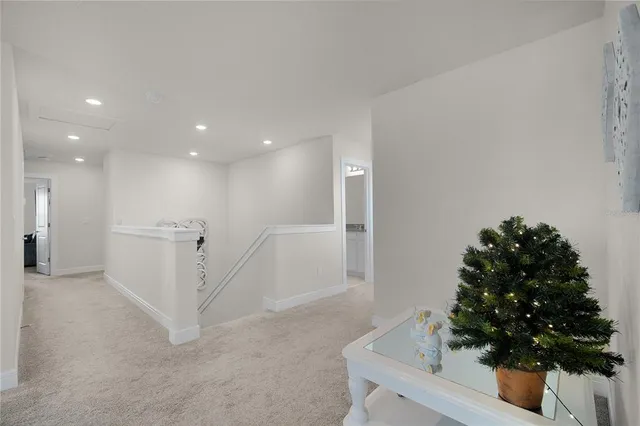 a view of entryway with white walls