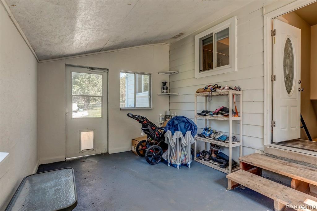 23805 Griswold Road South Lyon, MI 48178 - Photo 11 of 25 Gallery Image 11