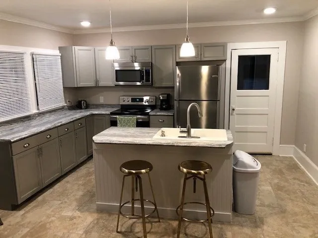 $1,695 | 1603 Old St Augustine Road, Tallahassee, FL 32301