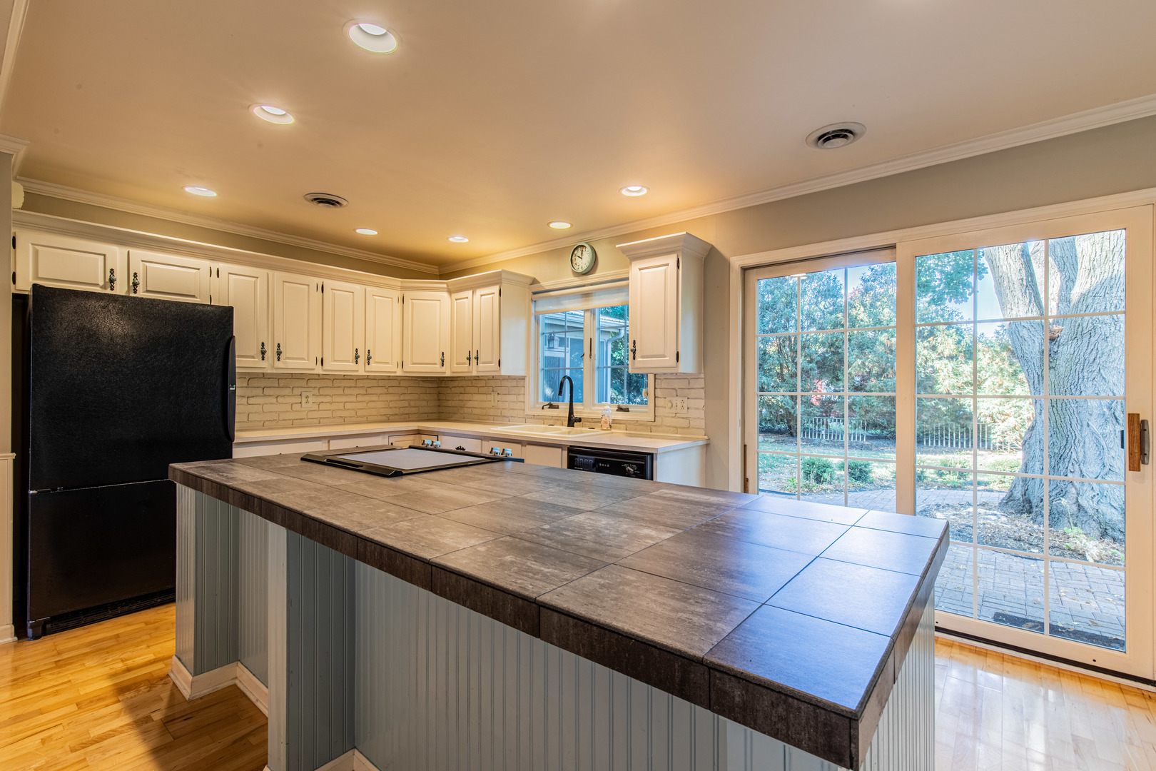 32 South Dallas Street Princeton, IL 61356 - Photo 11 of 36