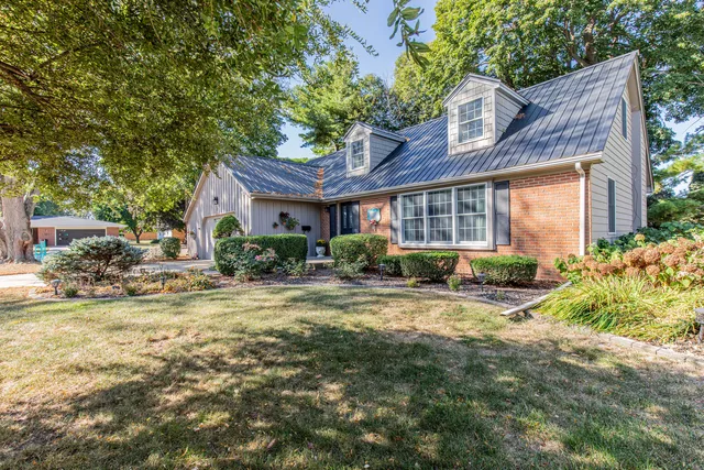 $275,000 | 32 South Dallas Street, Princeton, IL 61356