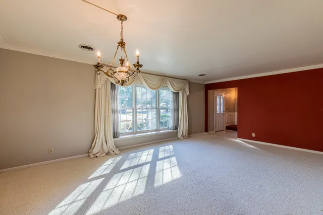 $275,000 | 32 South Dallas Street, Princeton, IL 61356