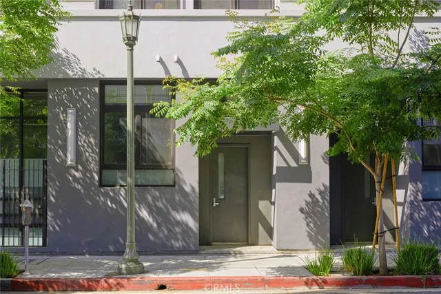 $989,000 | 1100 South Grand Avenue, Unit A008, Los Angeles, CA 90015