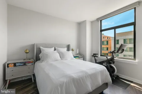 $695,000 | 460 New York Avenue Northwest, Unit 607, Washington, DC 20001