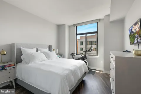 $695,000 | 460 New York Avenue Northwest, Unit 607, Washington, DC 20001