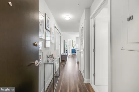 $695,000 | 460 New York Avenue Northwest, Unit 607, Washington, DC 20001