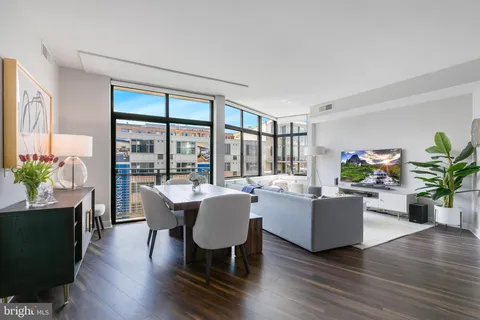 $695,000 | 460 New York Avenue Northwest, Unit 607, Washington, DC 20001