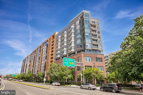 $695,000 | 460 New York Avenue Northwest, Unit 607, Washington, DC 20001