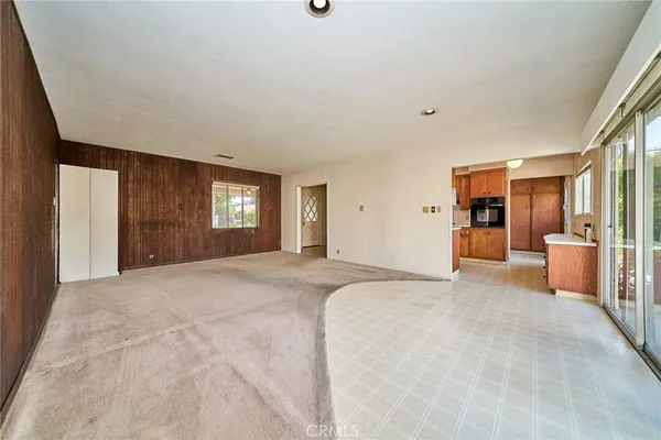 $5,000 | 315 East Las Flores Avenue, Arcadia, CA 91006