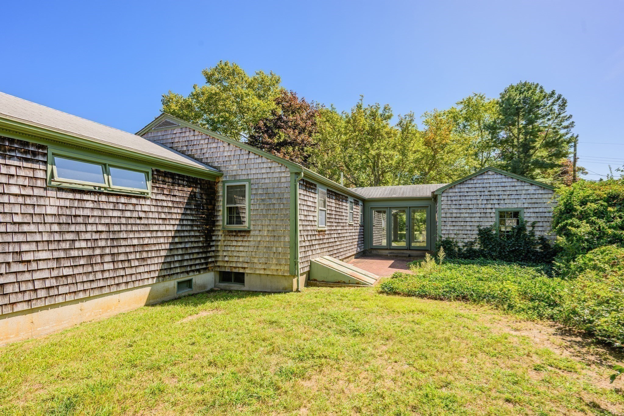 61 Laurel Road Barnstable, MA 02632 - Photo 29 of 38 Gallery Image 29