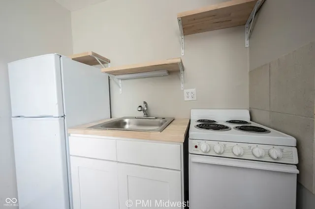 $649 | 2215 East 56th Street, Unit 36, Indianapolis, IN 46220