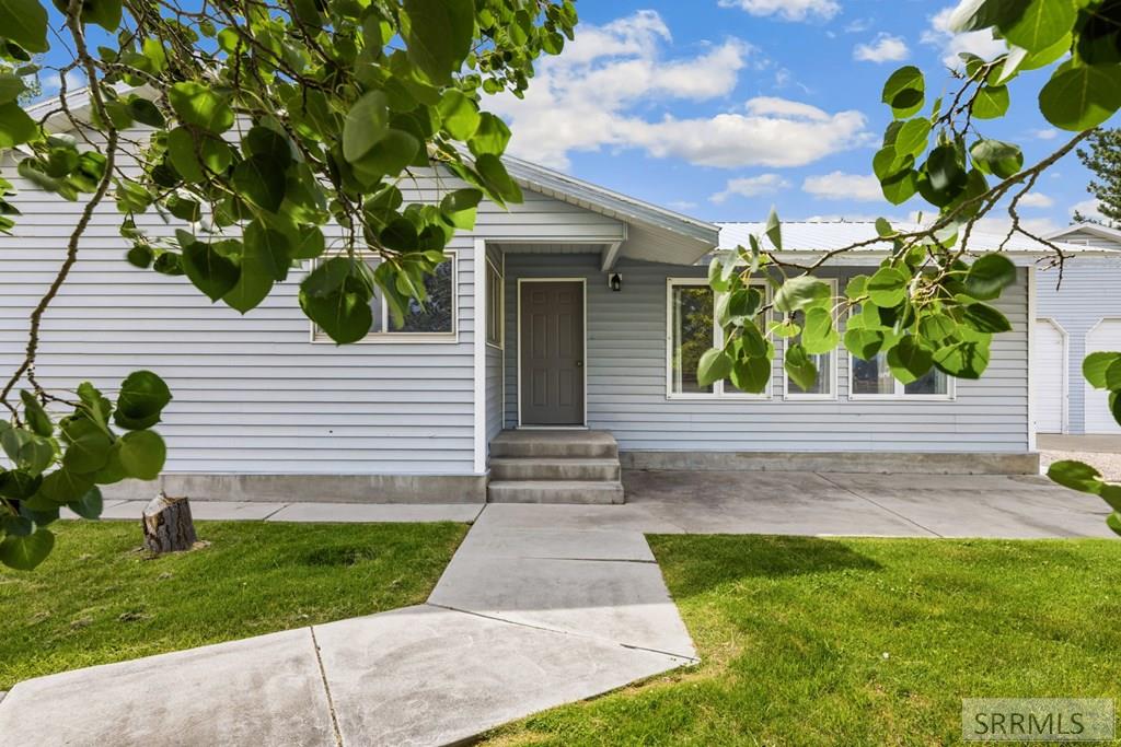 31 North 3700 East Rigby, ID 83442 - Photo 12 of 58