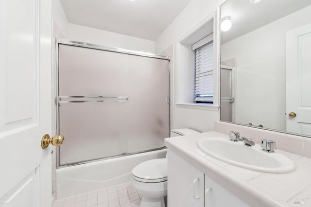 a view of a garden with plants