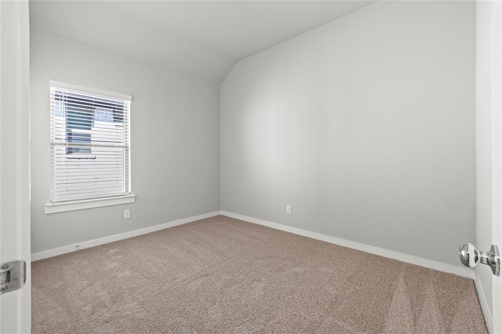 4005 High Valley McKinney, TX 75071 - Photo 16 of 18 a view of an empty room with a window