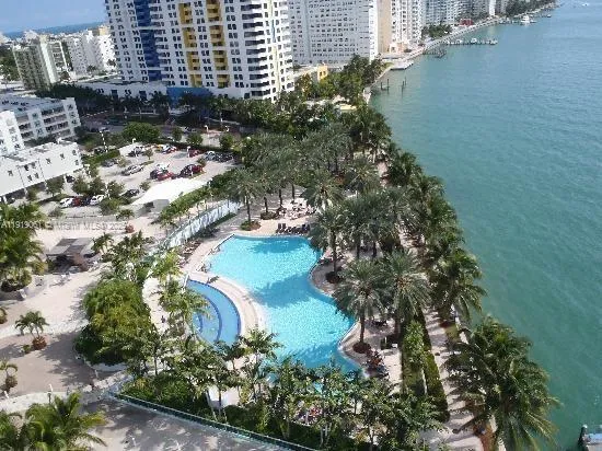 $540,000 | 1500 Bay Road, Unit 932S, Miami Beach, FL 33139