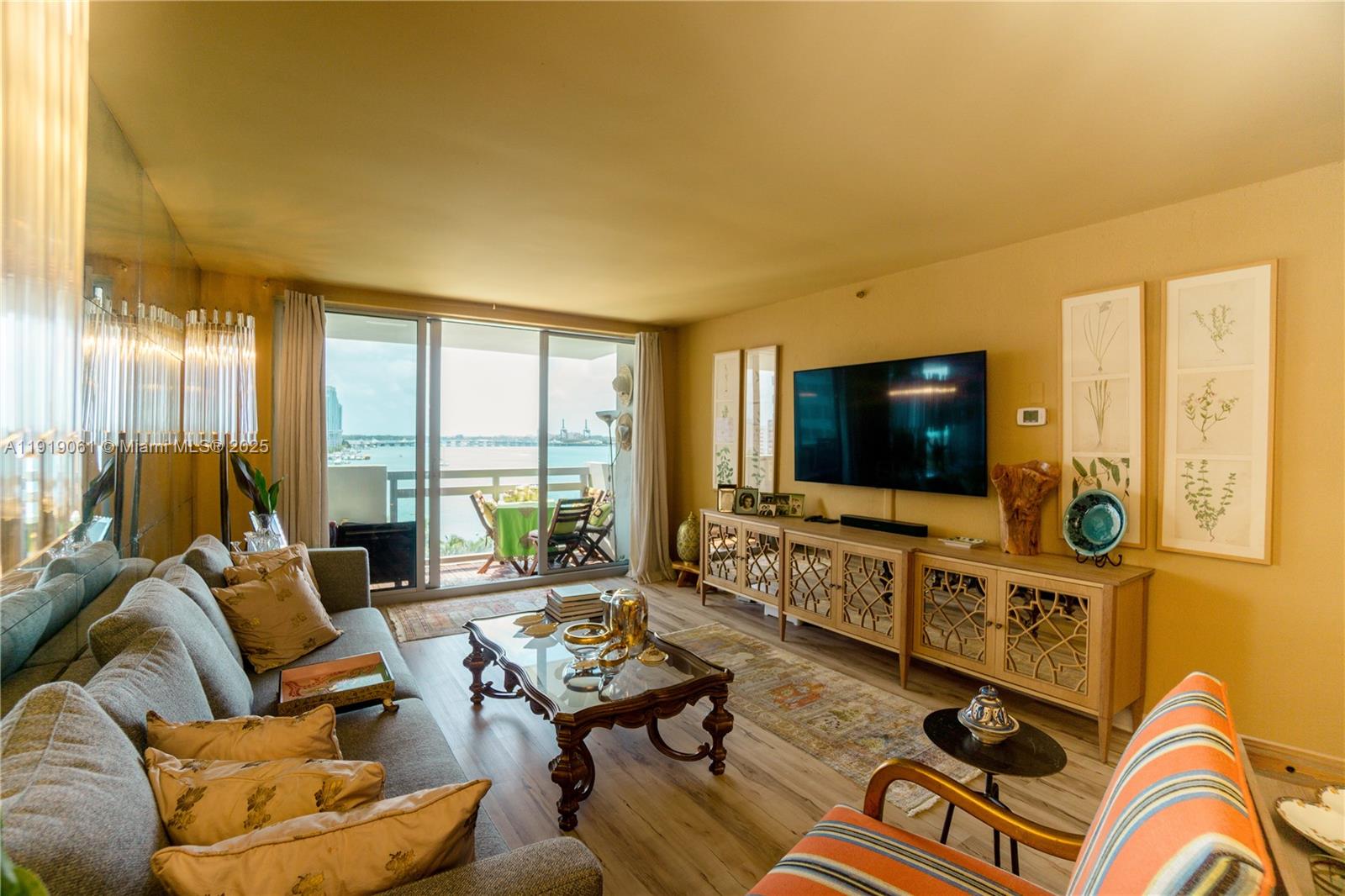 1500 Bay Road, Unit 932S Miami Beach, FL 33139 - Photo 4 of 24