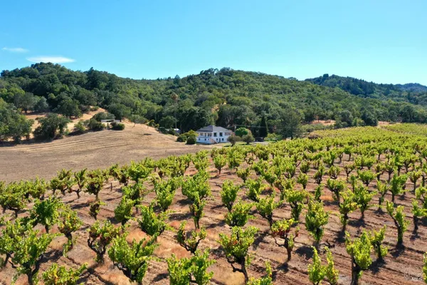 $4,350,000 | 25845 Dutcher Creek Road, Cloverdale, CA 95425