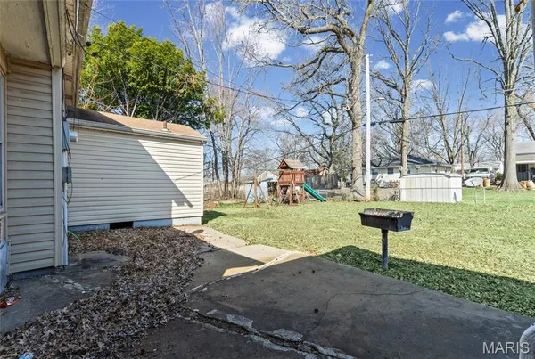 $97,400 | 8621 Martony Lane, Berkeley, MO 63134