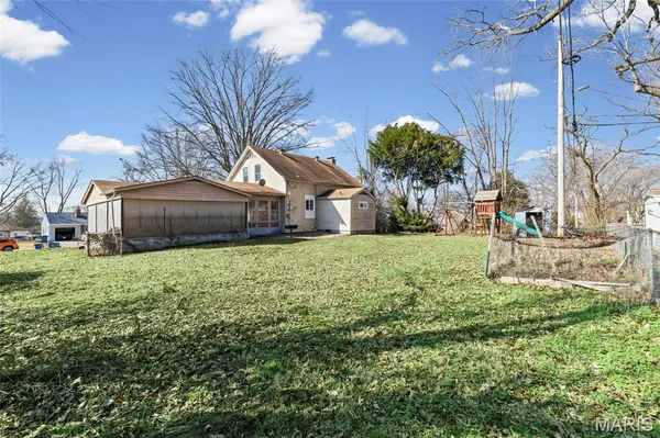 $97,400 | 8621 Martony Lane, Berkeley, MO 63134
