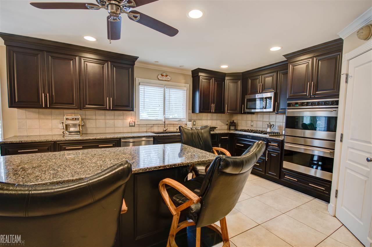 55469 Jewell Road Utica, MI 48315 - Photo 8 of 48 31309637-7.JPG