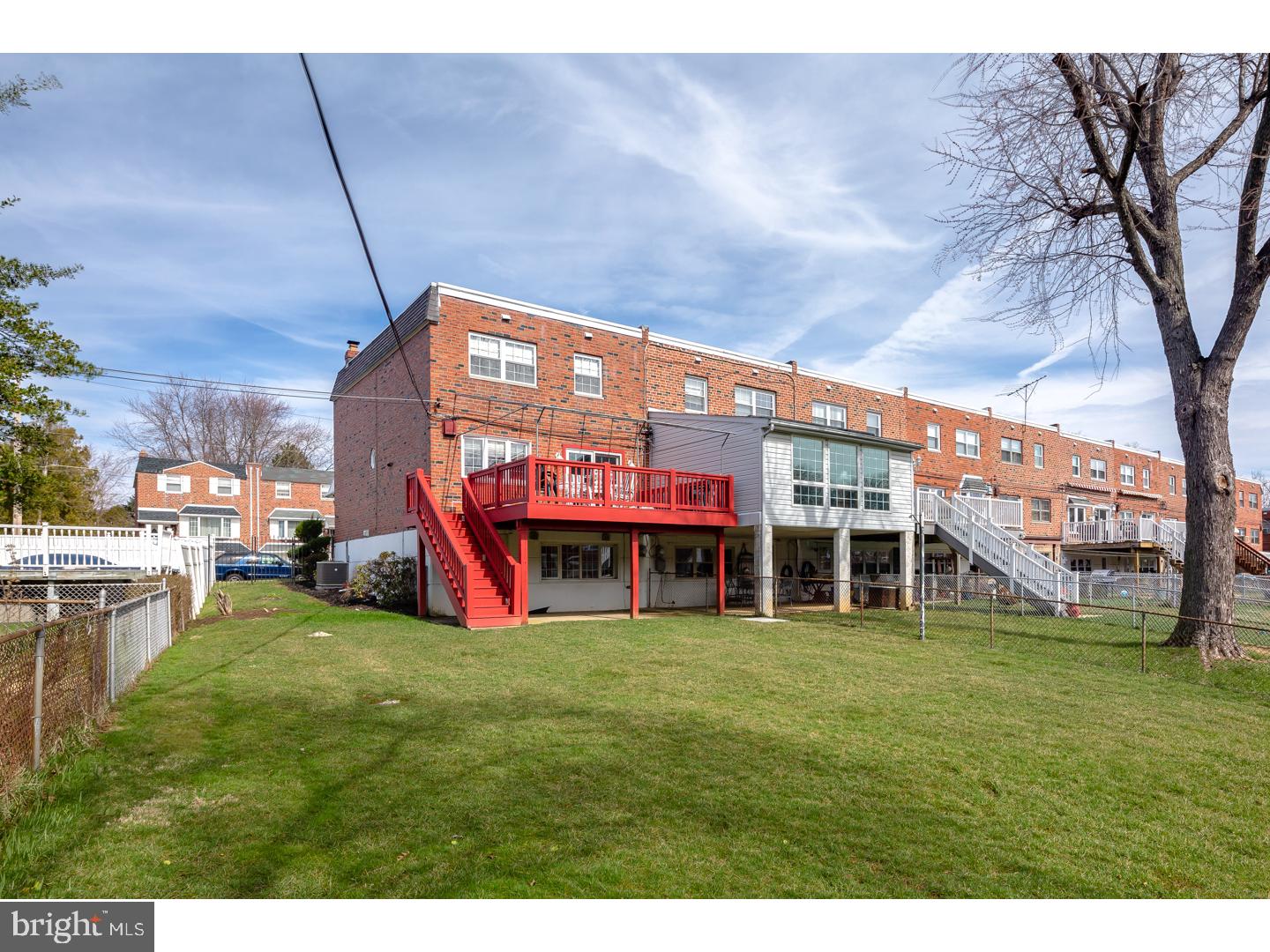 12801 Elnora Road Philadelphia, PA 19154 - Photo 3 of 25
