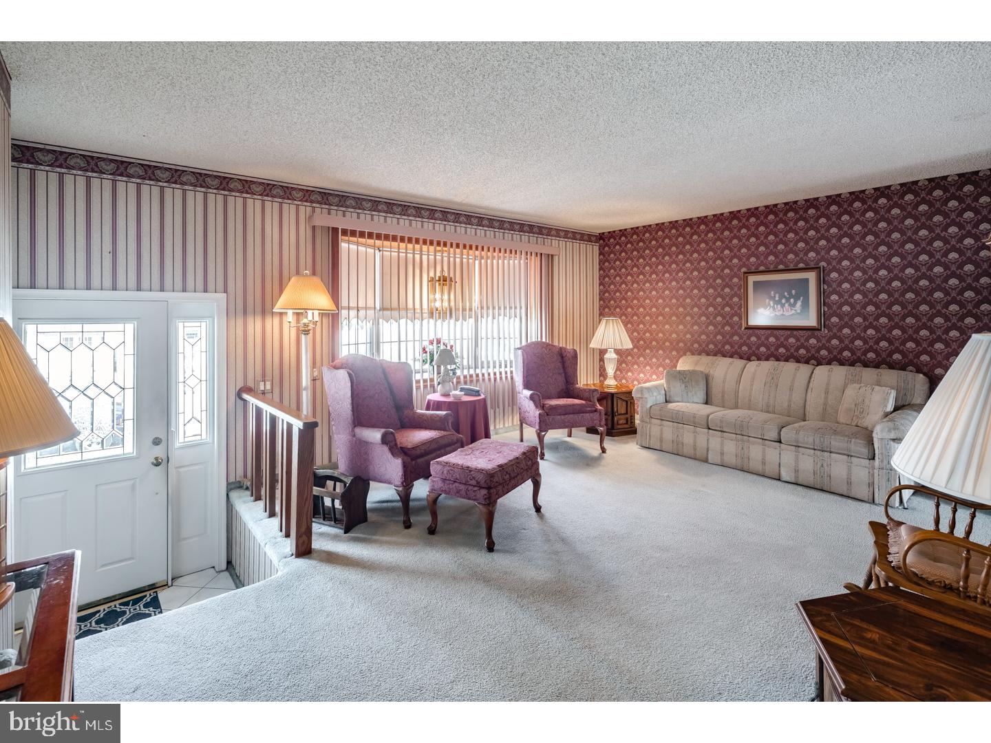 12801 Elnora Road Philadelphia, PA 19154 - Photo 5 of 25