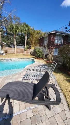 $2,950 | 1800 East Lloyd Street, Pensacola, FL 32503