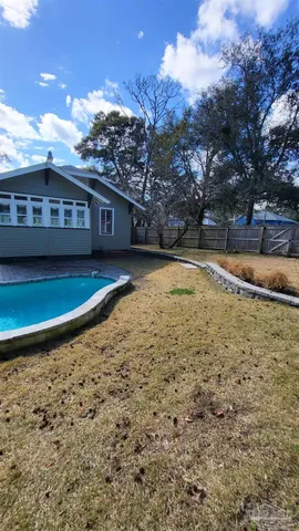 $2,950 | 1800 East Lloyd Street, Pensacola, FL 32503