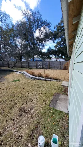 $2,950 | 1800 East Lloyd Street, Pensacola, FL 32503