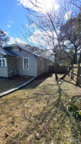 $2,950 | 1800 East Lloyd Street, Pensacola, FL 32503
