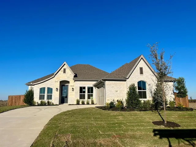 $454,999 | 257 Pine Leaf Trail, Waxahachie, TX 75165