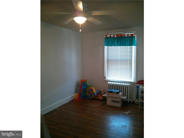 1913 Ashley Road Philadelphia, PA 19138 - Photo 19 of 25 Bedroom 2