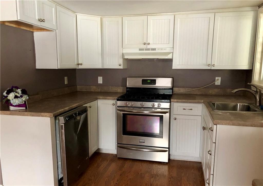 398 Cat Mousam Road Kennebunk, ME 04043 - Photo 2 of 10 Photo