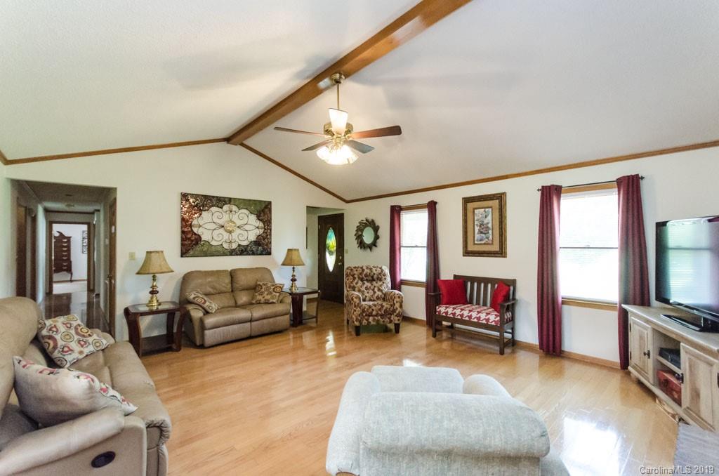 2278 Drive Inn Road Lincolnton, NC 28092 - Photo 28 of 37 Gallery Image 28