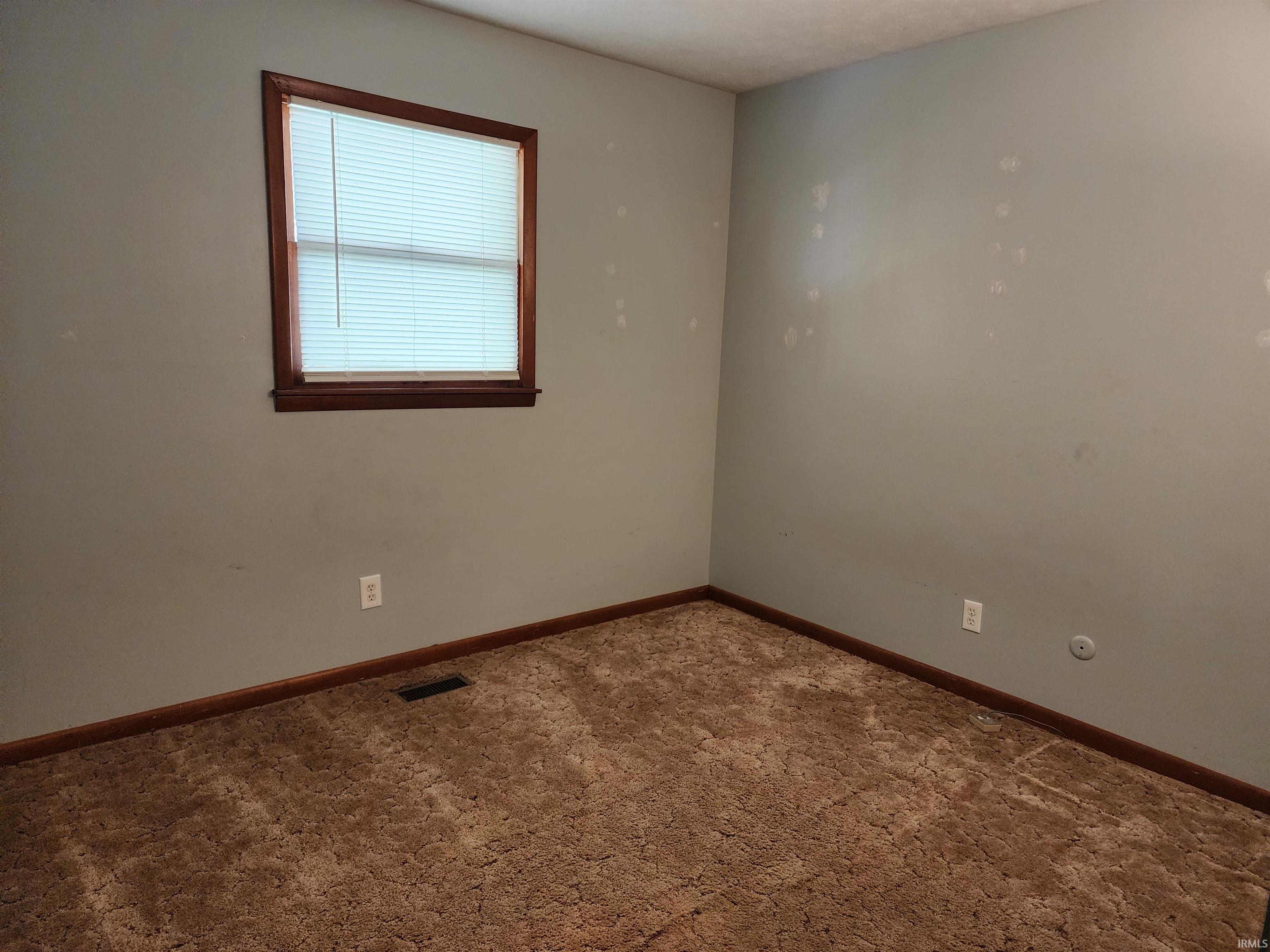 303 Mitchell Street Avoca, IN 47462 - Photo 22 of 30