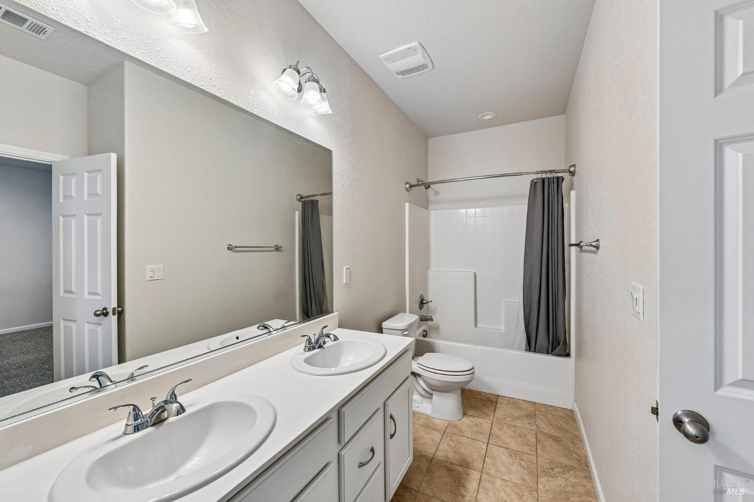 1680 Gold Street Dixon, CA 95620 - Photo 18 of 50